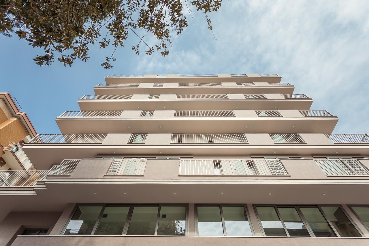 Hotel Gioia Римини Экстерьер фото