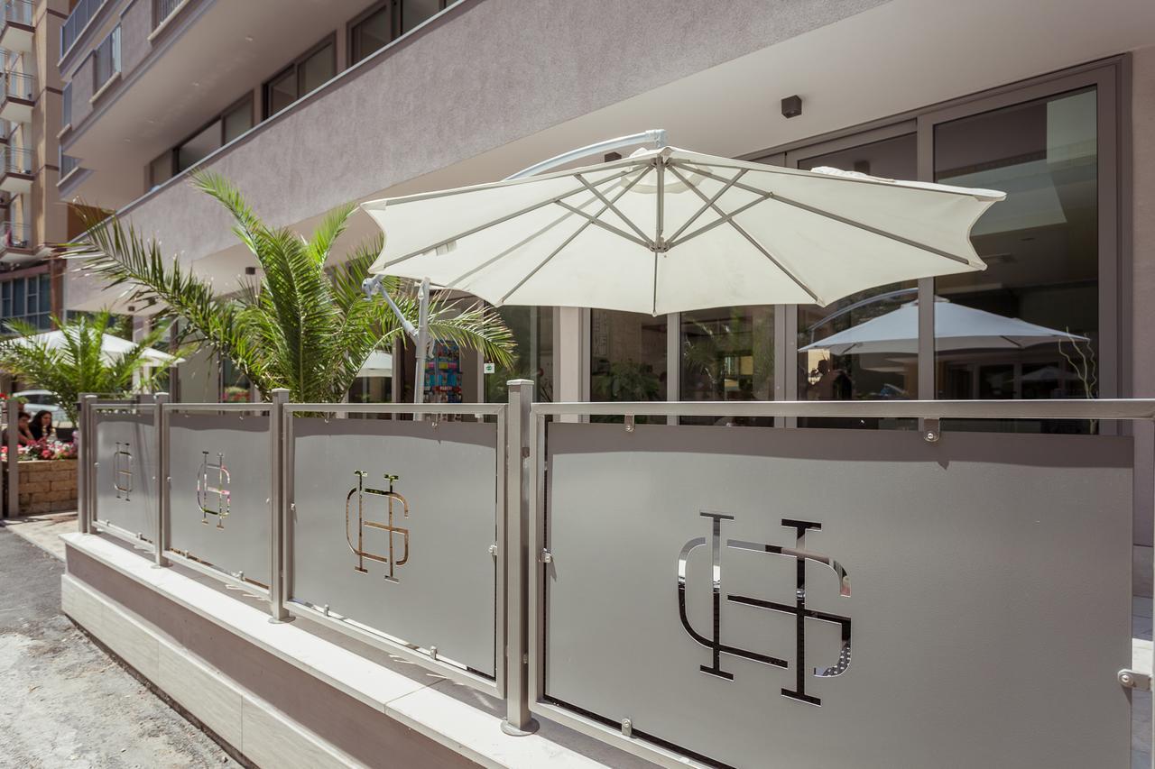 Hotel Gioia Римини Экстерьер фото